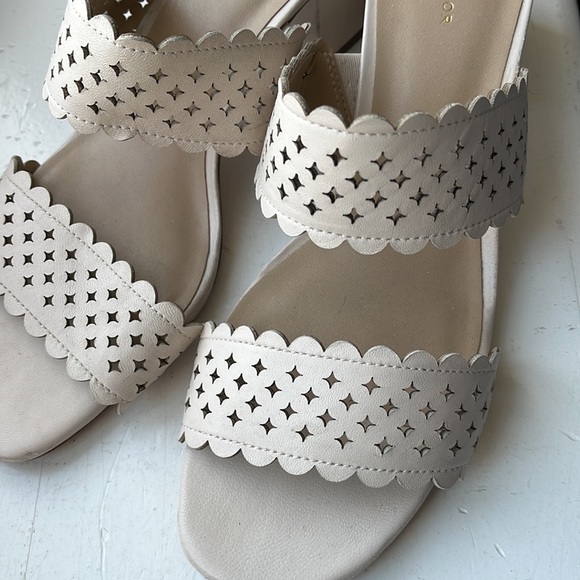 Ann Taylor Shoes - Ann Taylor cream sandals with block heel